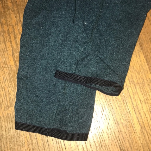 Victoria secret leggings - Picture 5 of 6